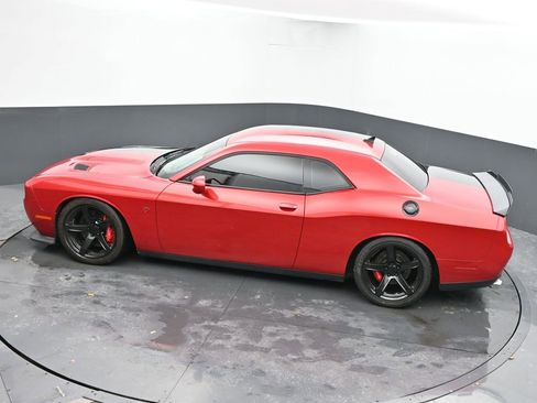 Used 2016 Dodge Challenger SRT Hellcat image 59