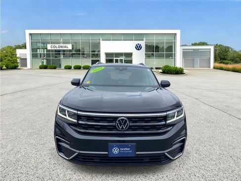 Certified 2022 Volkswagen Atlas SEL R-Line AWD/4WD image 8
