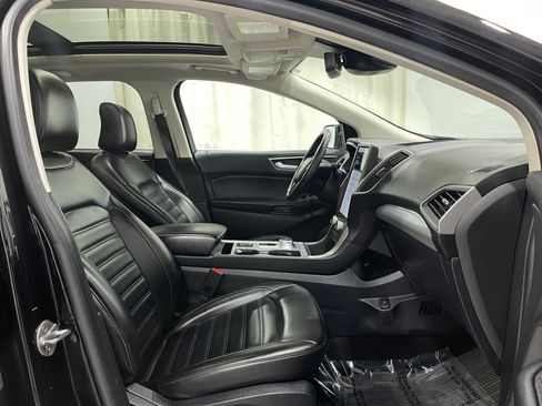 Used 2021 Ford Edge SEL AWD/4WD image 32