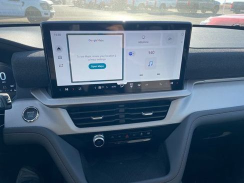 New 2026 Ford Explorer Active w/ Active Comfort Package RWD image 13