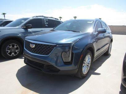 Used 2024 Cadillac XT4 Luxury w/ Cold Weather Package