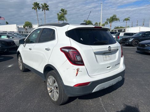 Used 2020 Buick Encore Preferred image 5