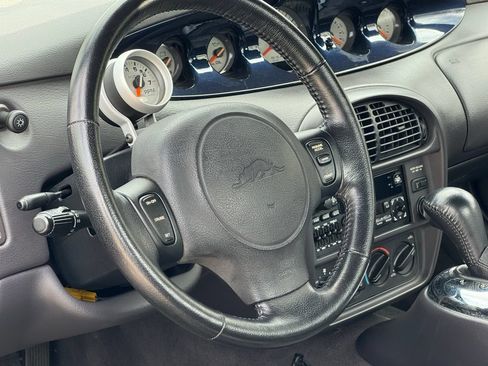 Used 2001 Chrysler Prowler RWD image 18