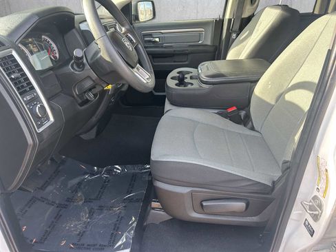 Used 2024 RAM 1500 Classic SLT AWD/4WD image 11