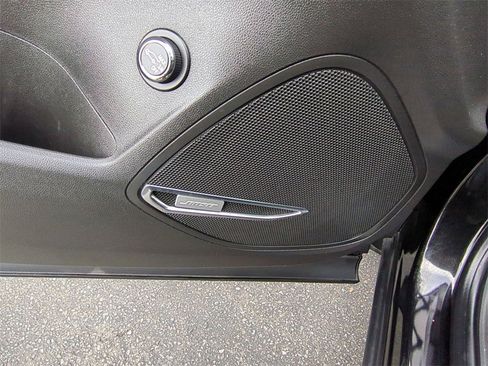 Used 2022 Buick Envision Avenir w/ Technology Package II image 27