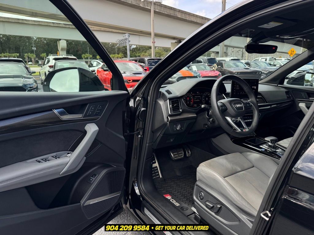 Used 2022 Audi SQ5 Premium Plus w/ Premium Plus Package AWD/4WD image 24