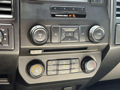 Used 2016 Ford F150 XL w/ Equipment Group 101A Mid AWD/4WD image 26