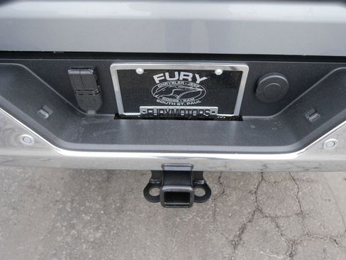 Used 2026 GMC Sierra 3500 SLT w/ SLT Premium Package image 11