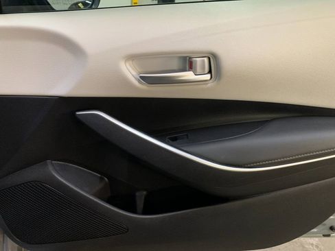 Used 2021 Toyota Corolla SE w/ Carpet Mat Package (TMS) image 19