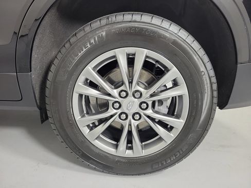Used 2023 Cadillac XT5 Premium Luxury AWD/4WD image 11