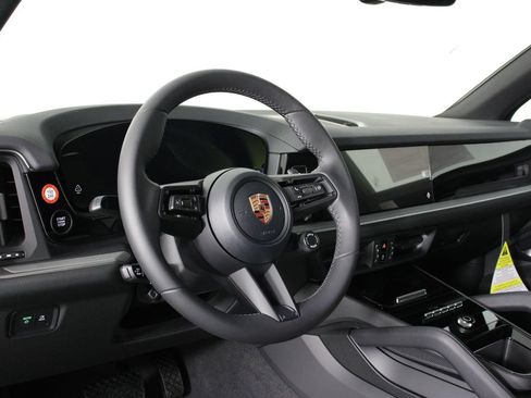 New 2026 Porsche Cayenne AWD/4WD image 4