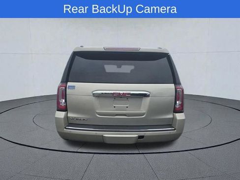 Used 2016 GMC Yukon Denali w/ Open Road Package AWD/4WD image 4