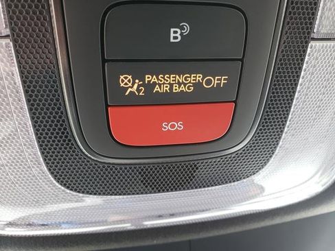 New 2025 Hyundai Elantra SEL image 20