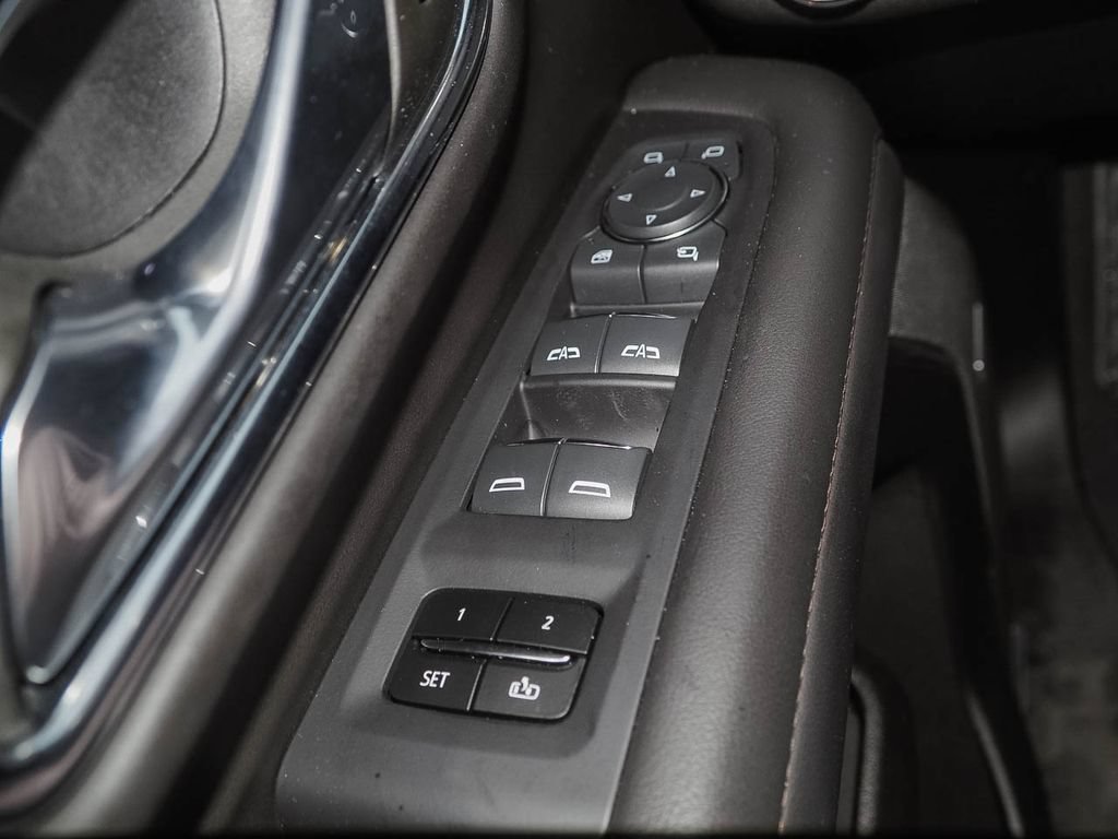Certified 2024 Chevrolet Tahoe High Country AWD/4WD image 25