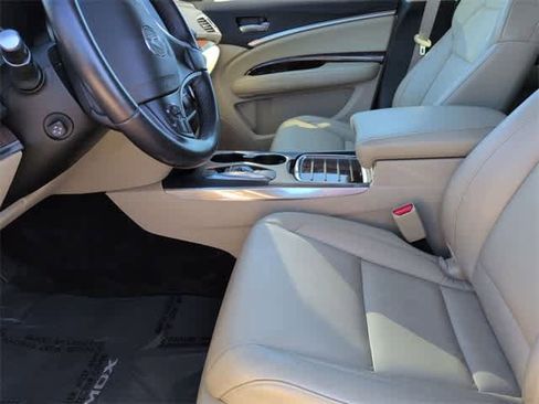 Used 2017 Acura MDX FWD image 17