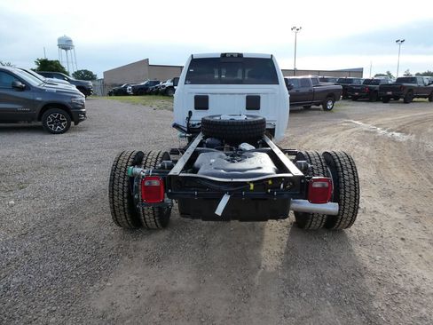 New 2026 RAM 5500 4x4 Crew Cab w/ Laramie Trim Package image 5