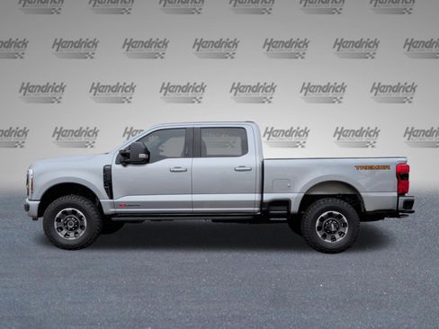 Used 2024 Ford F250 Lariat w/ Lariat Ultimate Package AWD/4WD image 10