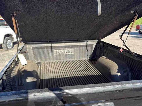 Used 1996 Toyota Tacoma SR5 AWD/4WD image 12