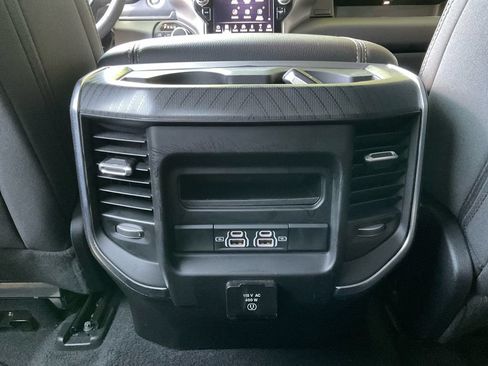 Used 2025 RAM 1500 Big Horn AWD/4WD image 22