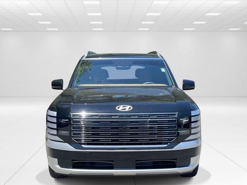 Certified 2026 Hyundai Palisade Calligraphy AWD/4WD image 2