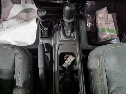 New 2026 Jeep Gladiator Sport image 20