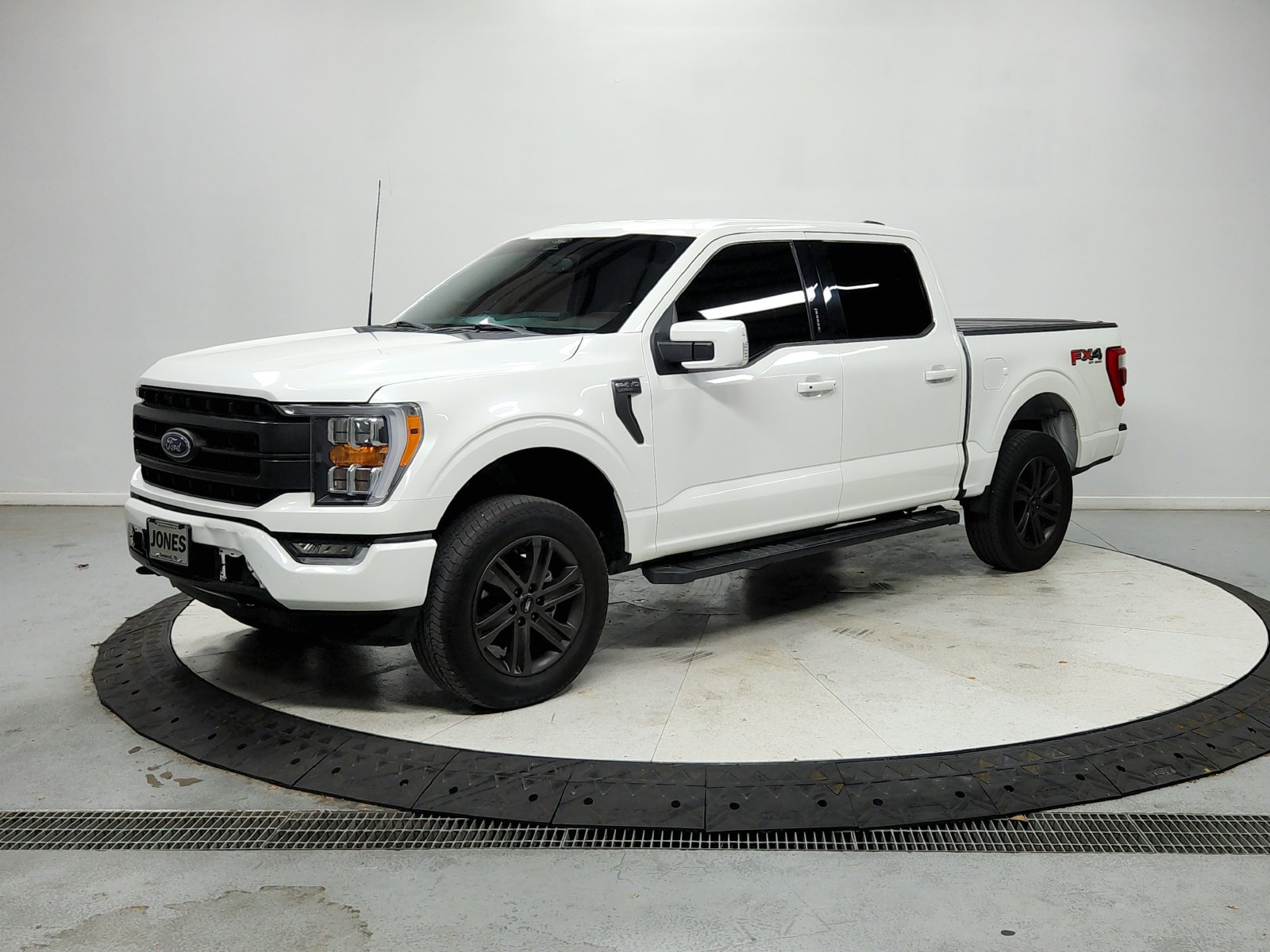 Used 2022 Ford F150 Lariat AWD/4WD image 4