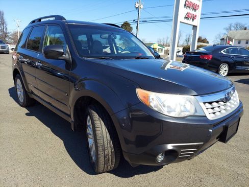Used 2013 Subaru Forester 2.5X Limited image 3