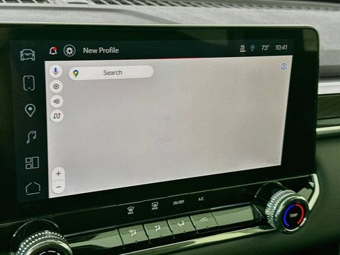 Used 2025 GMC Canyon Elevation w/ Technology Package RWD image 19