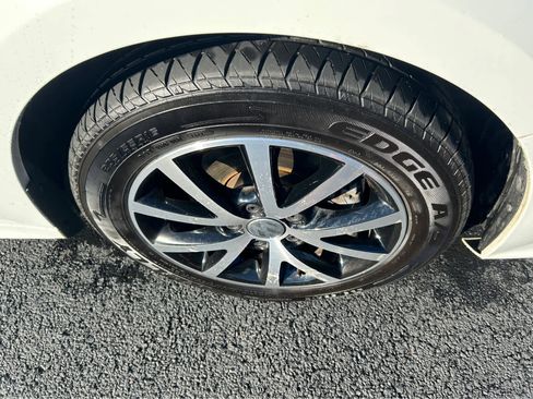 Used 2017 Volkswagen Jetta SE image 25