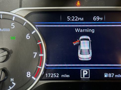 Used 2025 Nissan Sentra SV image 19