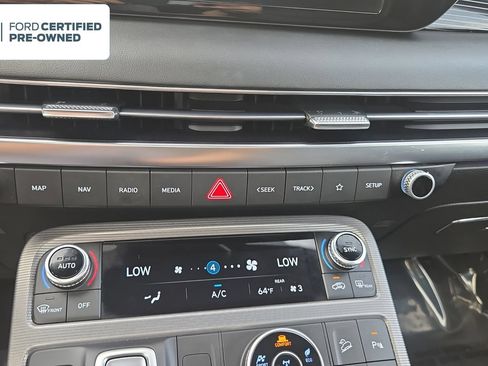 Used 2025 Hyundai Palisade Calligraphy AWD/4WD image 15
