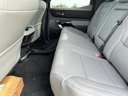 Used 2026 Toyota Tundra Limited w/ Power Package image 27