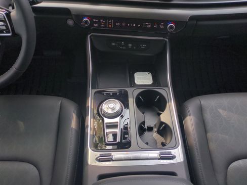 New 2026 Kia Carnival SX image 18