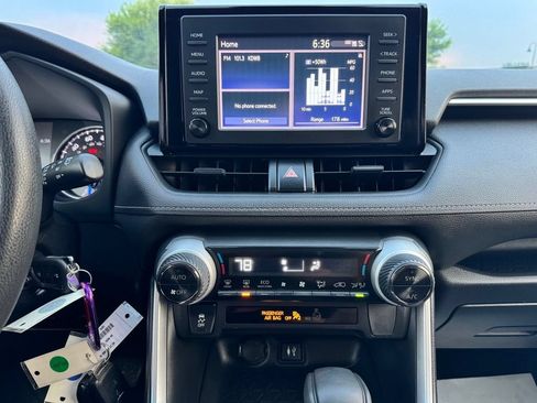 Used 2019 Toyota RAV4 LE w/ All Weather Liner Package AWD/4WD image 2