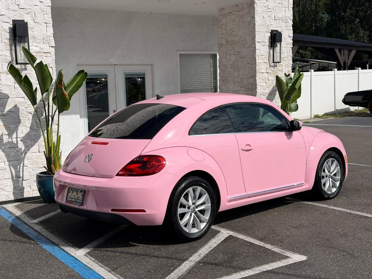 Used 2014 Volkswagen Beetle TDI FWD image 14
