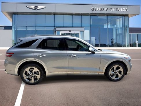 Used 2026 Genesis GV70 2.5T AWD/4WD image 9