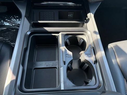 New 2026 Ford F250 Lariat w/ Lariat Ultimate Package AWD/4WD image 35