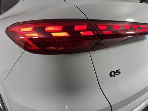 New 2025 Audi Q5 Premium Plus image 27