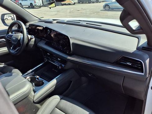 Used 2025 Chevrolet Tahoe LT AWD/4WD image 48
