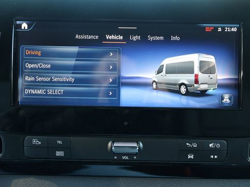 Used 2024 Mercedes-Benz eSprinter 170 Cargo image 16