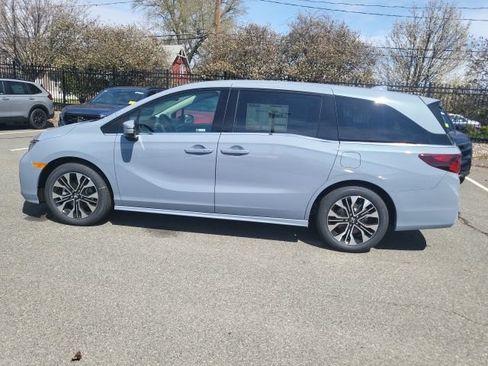New 2026 Honda Odyssey Elite image 4