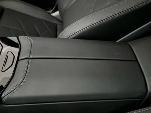 Used 2024 BMW i5 eDrive40i w/ M Sport Package RWD image 71