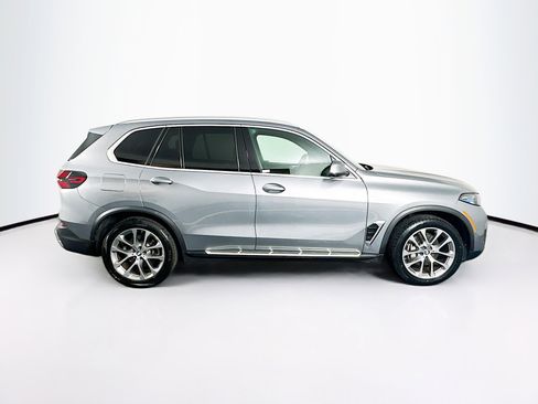 Used 2024 BMW X5 sDrive40i image 10