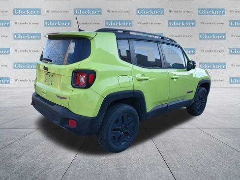 Used 2018 Jeep Renegade Trailhawk w/ Safety & Security Group image 4