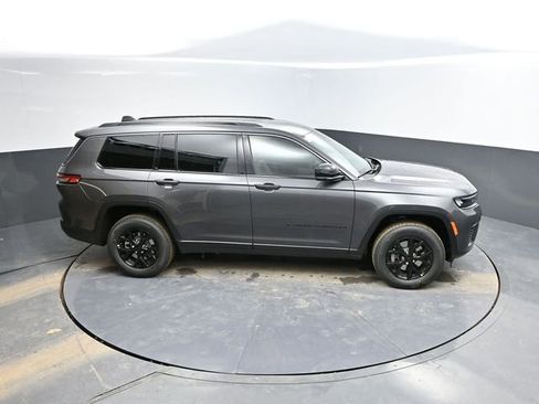 New 2026 Jeep Grand Cherokee L 4WD image 40