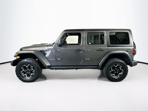 Used 2023 Jeep Wrangler Unlimited Rubicon w/ Cold Weather Group AWD/4WD image 8
