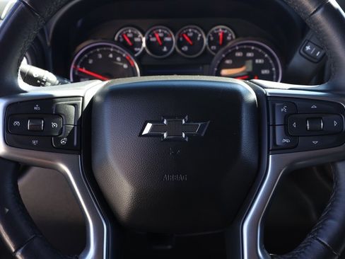 Used 2022 Chevrolet Silverado 1500 RST image 24