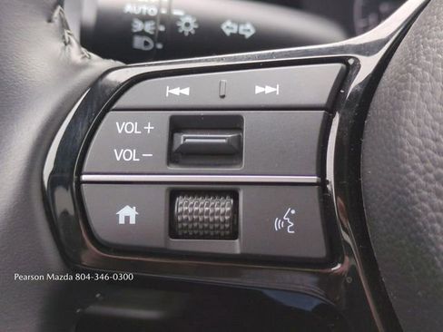 Used 2025 Honda HR-V EX-L image 26