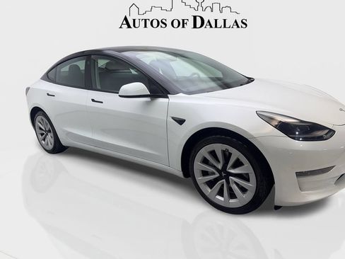 Used 2023 Tesla Model 3 Standard Range RWD image 12