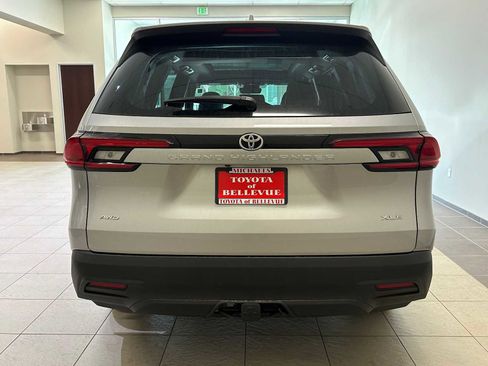 New 2026 Toyota Grand Highlander XLE AWD/4WD image 5